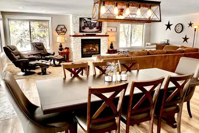 Image de The Great Outdoors - Fantastic home - Lake Cascade - Game room - A\/C - Lots of parking