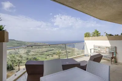 Image de Lovely Apt with mesmerising view communal pool