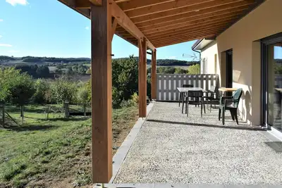 Image de Belle maison Ă Galan avec kitchenette