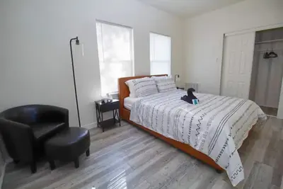 Image de Home - Downtown, Htx - Med center - Sunrise Cove