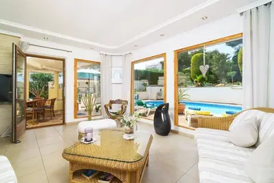 Image de Belle villa de luxe confortable  avec piscine privée à Javea, Costa Blanca, Espagne pour 6 personnes