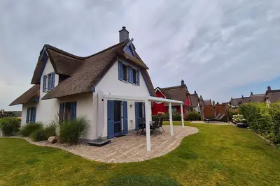 Image de Thatched house Dat Lavenderhus