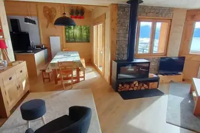 Image de Chalet Vieux Cerfs plein centre station