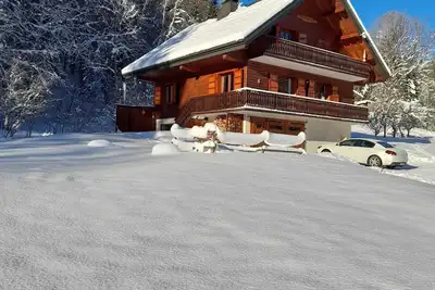 Image de Chalet calme avec cheminée, 4 chambres, idéal famille