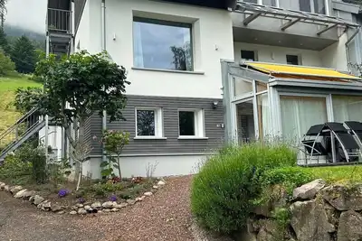 Image de First floor apartment with bright conservatory, terrace, fireplace and Wlan - Apartment A