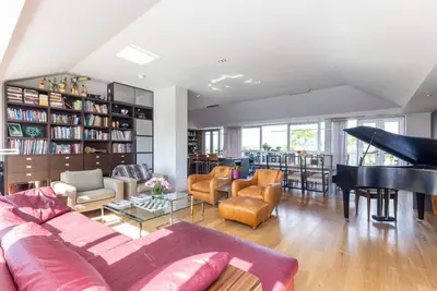Image de Beautiful Penthouse with Terrace & Jacuzzi