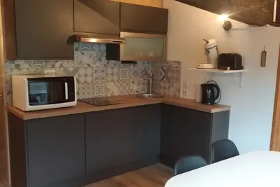 Image de Studio cosy près des pistes avec mezzanines et parking - Animaux acceptés, idéal pour skieurs