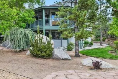 Image de Modern Relaxation at Castle Glen Gem Big Bear Lake