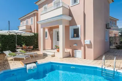 Image de Lorenzo Villas - Villa Louiza - 2 Bedroom Villa with private pool