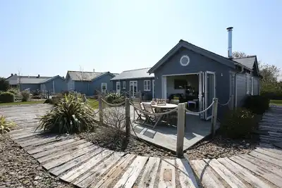 Image de Luna Azul - a beach house that sleeps 8 guests in 3 bedrooms