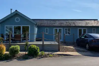 Image de Blue Bay - a beach house that sleeps 6 guests in 2 bedrooms