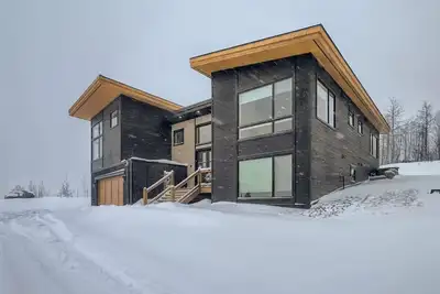 The Summit - Mountain Modern Luxury Rental