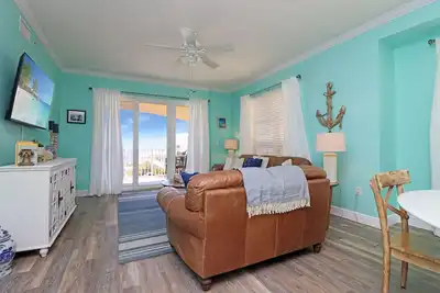 Image de Unobstructed Views Less than 200 Steps Away, Pool/Hot Tub ~ Summerhouse 305