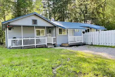 Image de Blue Bird Bungalow