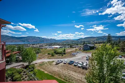 Image de Top Floor Condo at Amenity Rich Resort! #406
