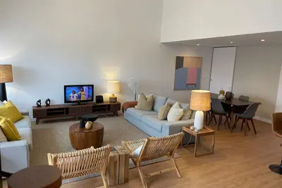 Image de Apart 3Bdr with River view and private Patio - Center of Lisbon