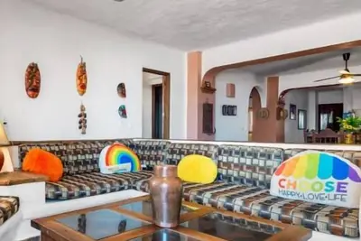 Image de Ocean view 2Br Condo-Balcony-Beach-Pool - 304