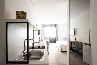 Image de Alkamuri Posh Hotel & Spa **** - 101 Suite Deluxe