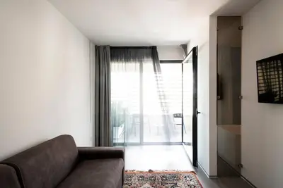 Image de Alkamuri Posh Hotel & Spa **** 107 Jacuzzi Suite