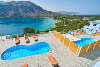 Image de Gorgeous Lake Kournas Villa★Brand New Private Pool