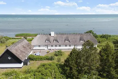 Image de Maison confortable à Glesborg avec WiFi