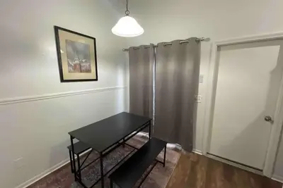 Image de Northern Oasis! Large, 3 bed+ in N Fort Wayne
