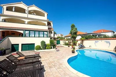 Superbe appartement à Vodice