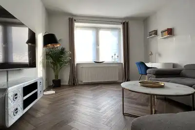 Image de Exclusive 2 room ground floor apartment with balcony in top location!