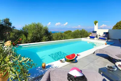 Image de Breathtaking Views: Villa Arilia, Corfu Gem - WiFi, Aircon, Tv