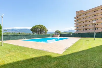 Image de Agréable appartement pour 4 personnes avec piscine, Wifi, Tv, terrasse et parking