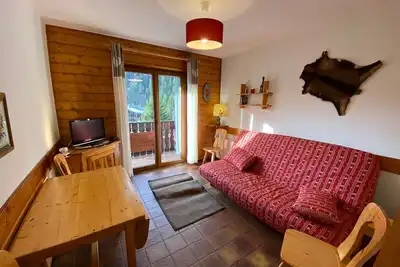 Image de Appartement Charmant et Calme à 1000m du Village et Proche des Télécabines, Parking Inclus
