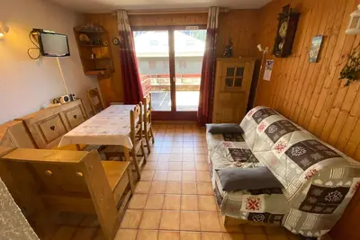 Image de Appartement avec Terrasse, Balcon Sud et Garage Ă La Chapelle-d'Abondance