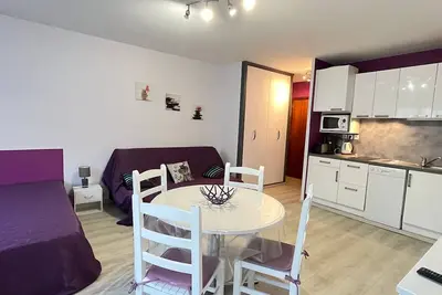 Image de Studio spacieux et cocooning à Aix-les-Bains, proche des thermes et du lac