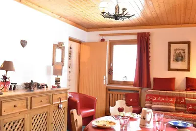 Image de Appartement 2 pièces à 100m des pistes, balcon, calme, proche commerces - Méribel