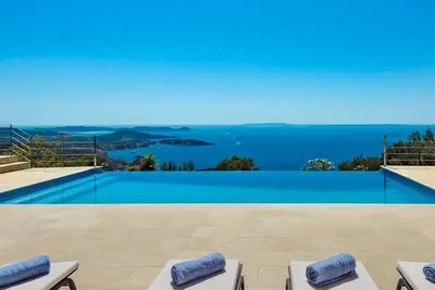 Image de My Rental Homes - Villa Beleza  with private pool, up to 8 guests