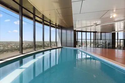 Image de Cbd Cosy 2Beds Apt at Tallest building Free Parking