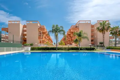 Image de Appartement de vacances \"Lopimar Exclusivo\" avec piscine, balcon privé et Wi-Fi.