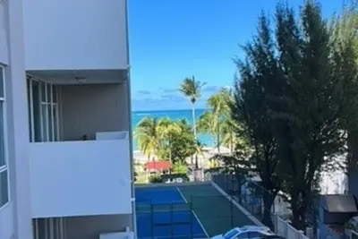 Image de Beachfront 2 bedroom Apart-Isla Verde- Coral Beach