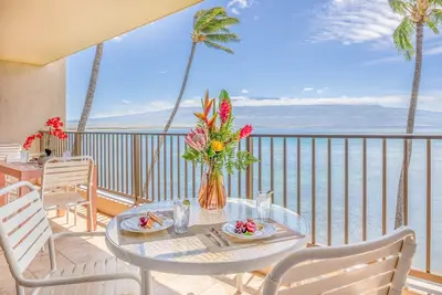 Image de Lauloa 312 -Maui Prime 3 Bedroom Oceanfront Condo