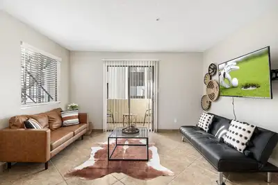 Image de ❤️ of Scottsdale | Pool | Tennis Court - 5 minutes from Old Town
