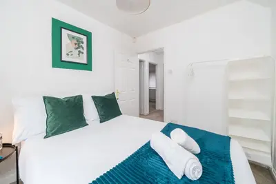 Image de d'exception-Maison-Salle de bain privée séparée