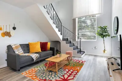 Image de Loft style 1b Apt | Fast Wi-Fi
