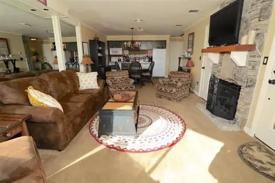 Image de Seven Springs 1 Bedroom Premium Condo, Ski In/Ski Out by RedAwning