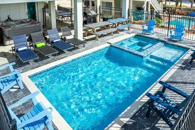 Image de Large Beachfront, Heated Pool & Hot Tub, Elevator