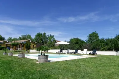 Image de Bienvenue à la campagne en Périgord. 3 ***
