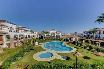 Image de Bel Apartement dans résidence Al Andalus Residencial, Vera Playa, Wifi