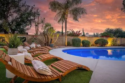 Renovated Pv Home - Heated Pool/Fire Pit/Foosball