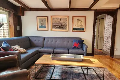 Image de The Orca – Modern Coastal Comfort Awaits