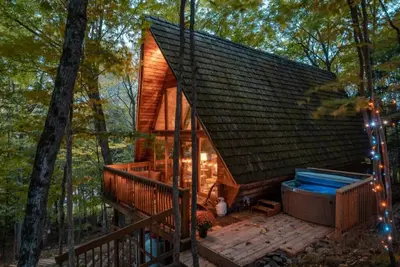 Image de Muskoka A-Frame: Hot Tub, Pet Friendly, Near Beach