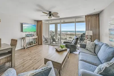 Image de 1br Condo with Gulf View + 3 Pools & Hot Tub | Magnolia House 408